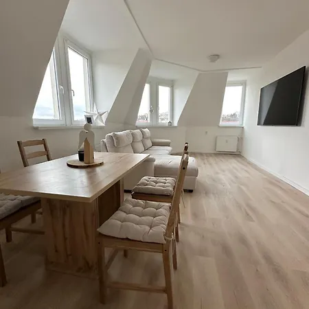 Damjan Apartment